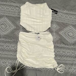 Chic White Ruched Skirt